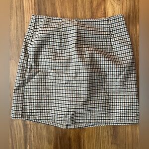 Plaid Tan Skirt - size M